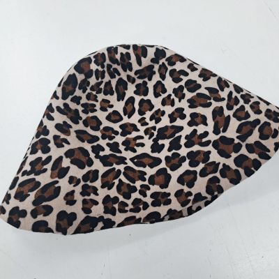 Leopard wool cone